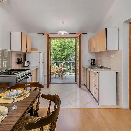 Apartman Pet Friendly In Novi Vinodolski